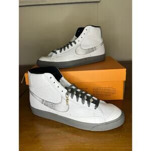 Blazer Mid '77 Emb in White, Smoke Grey & Black Nike Brand New DV7194 100